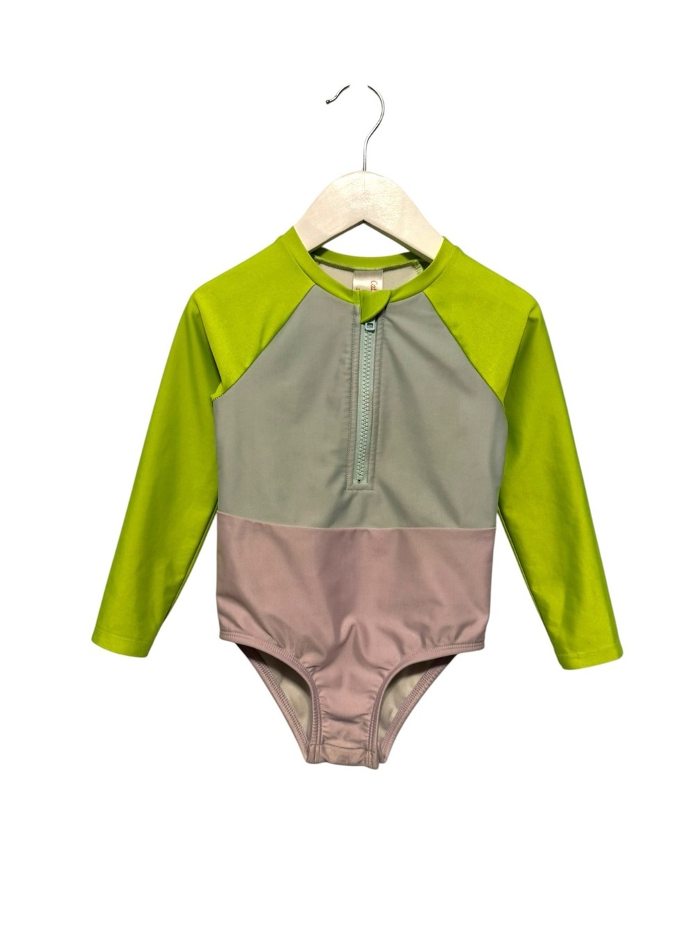 ⭐️ 5/$30 Cat & Jack Kids Swim Rashguard size 4T